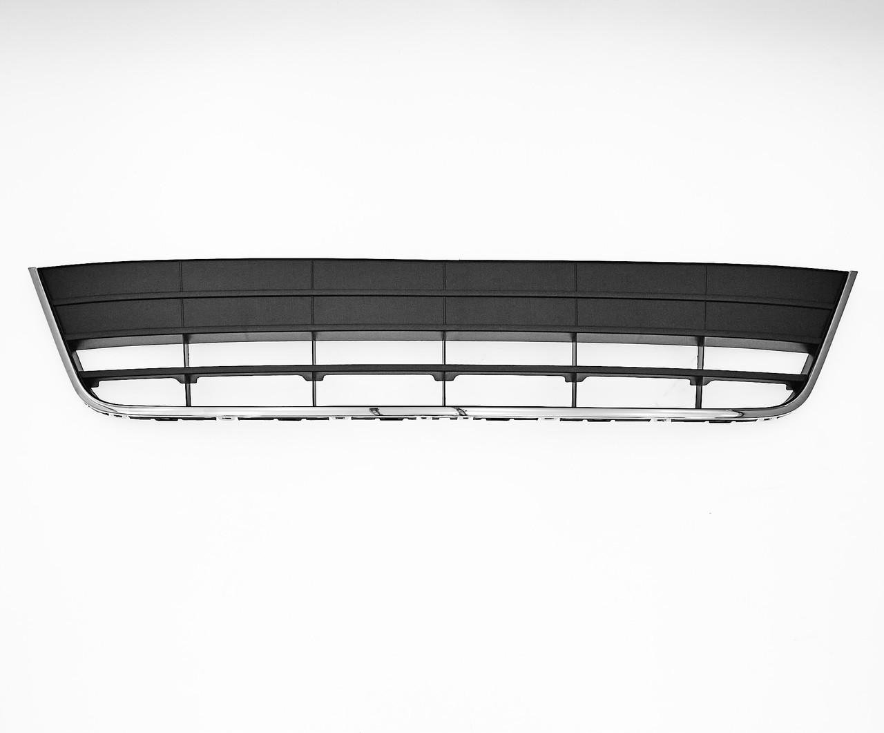 Решетка бампера AVTM Volkswagen Tiguan 11-17 средняя Sport с молдингом Хром (7428 909)