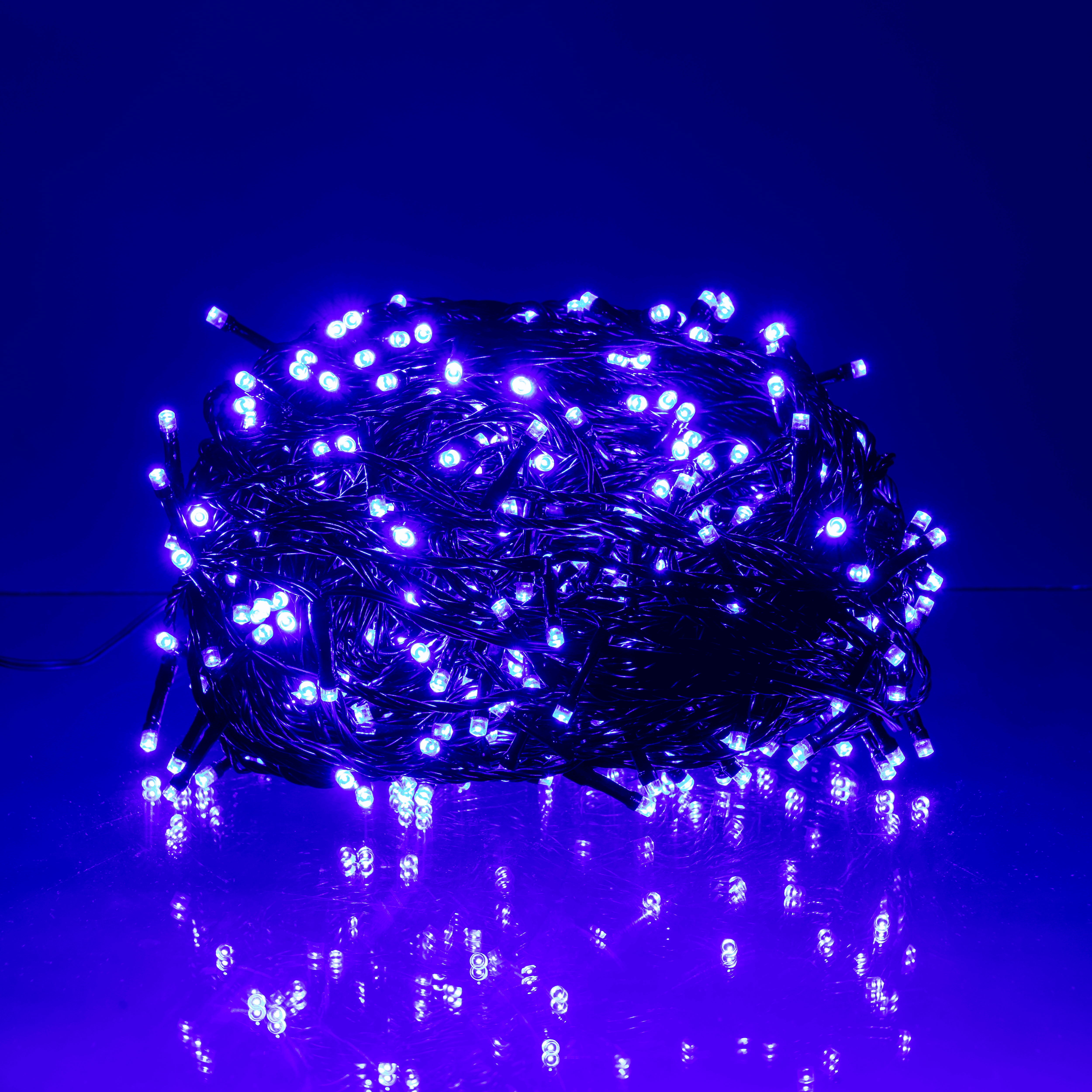 Гірлянда мережева новорічна нитка вулична Різдвяна фея 50 м 500 LED діодів IP 65 чорний дріт Синє світло (CF500L50MBBL) - фото 7 Гірлянда мережева новорічна нитка вулична Різдвяна фея 50 м 500 LED діодів IP 65 чорний дріт Синє світло (CF500L50MBBL) - фото 7