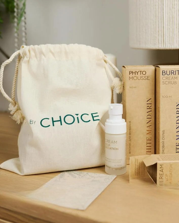 Подарочный набор женской косметики по уходу за лицом White Mandarin для всех типов кожи (2441203655) - фото 4 Подарочный набор женской косметики по уходу за лицом White Mandarin для всех типов кожи (2441203655) - фото 4