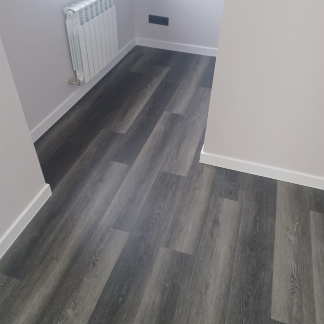 Плинтус Doellken Cubu flex life 9003 100 мм 2,5 м Снежно-белый - фото 3 Плинтус Doellken Cubu flex life 9003 100 мм 2,5 м Снежно-белый - фото 3