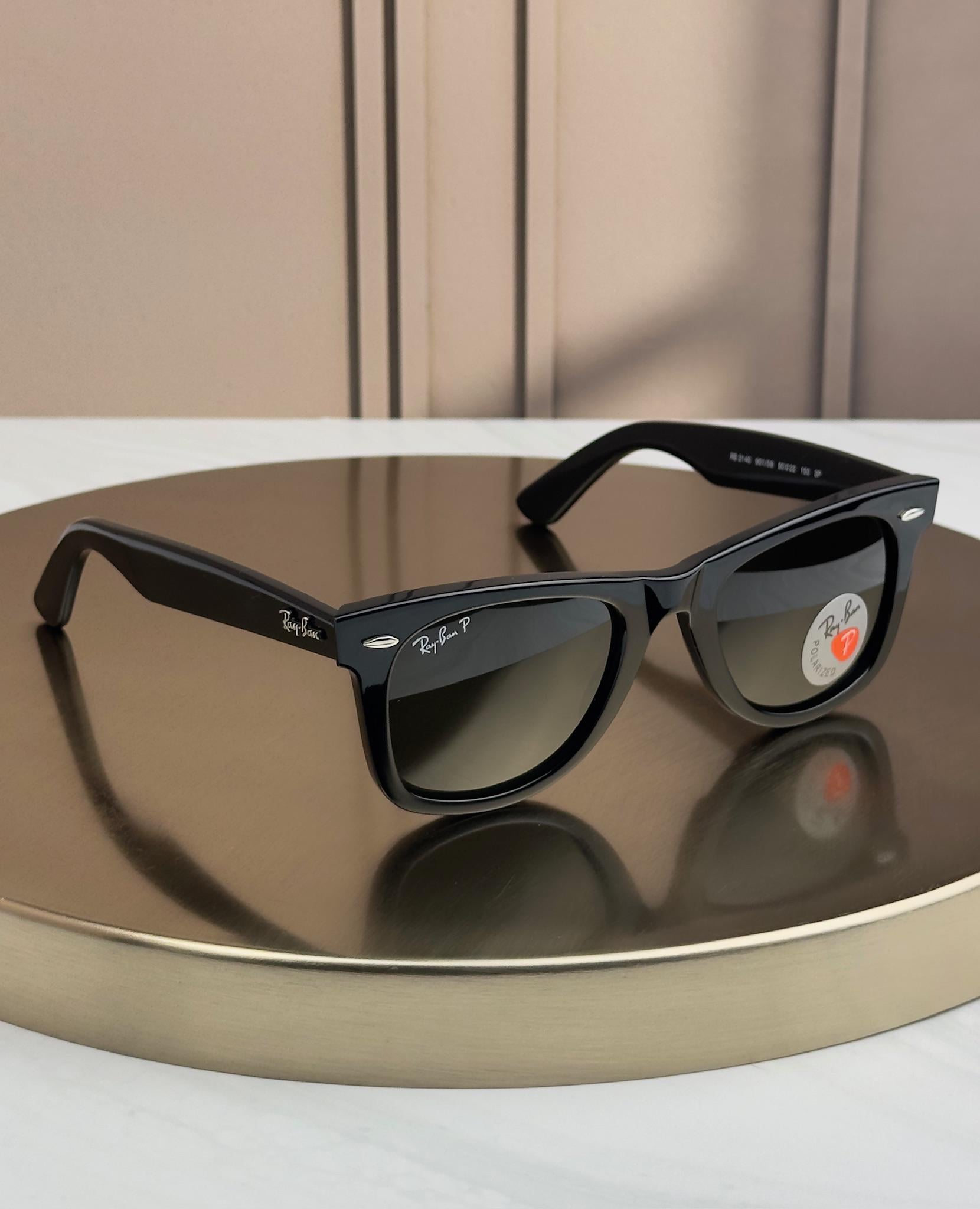 Солнцезащитные очки RAY-BAN Original Wayfarer RB2140 зеленая линза G15 поляризованная классика Черный