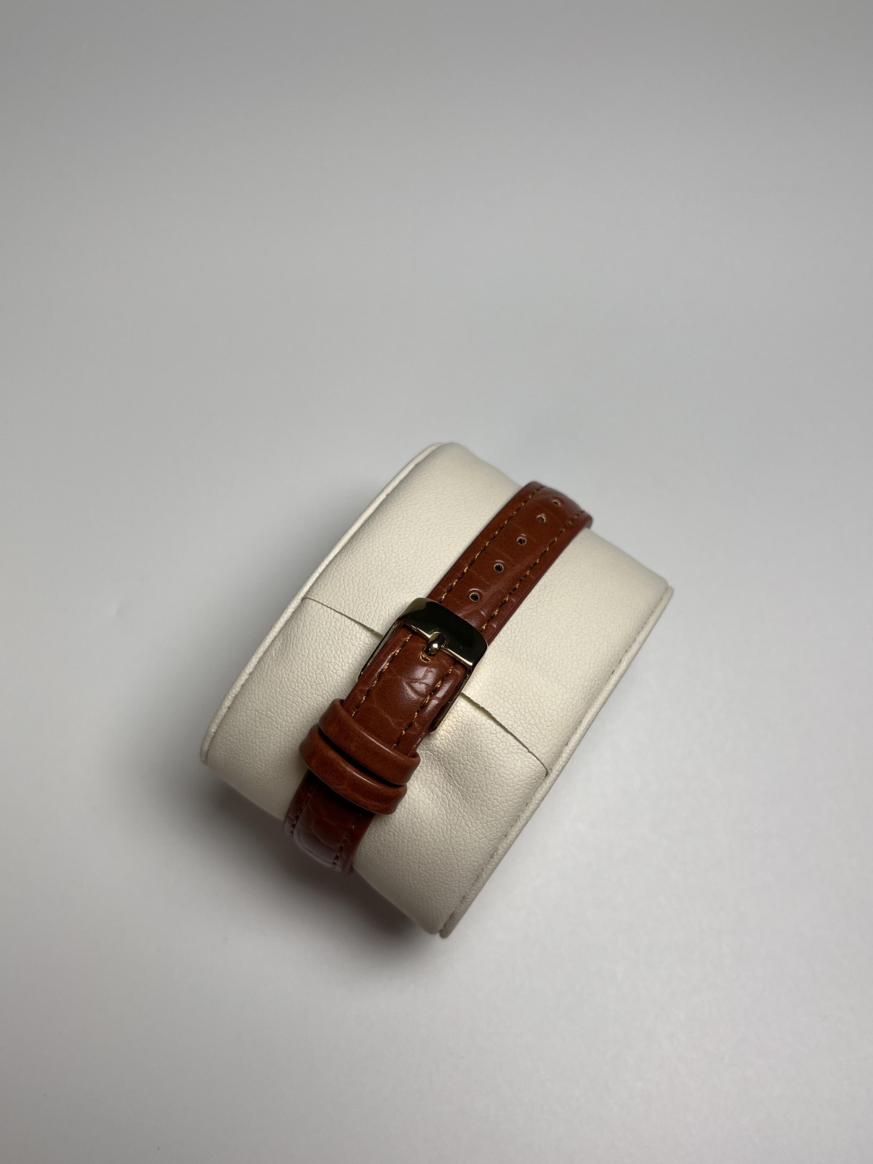 Часы женские Anne Klein AK/3820GPHY (14120296) - фото 5 Часы женские Anne Klein AK/3820GPHY (14120296) - фото 5