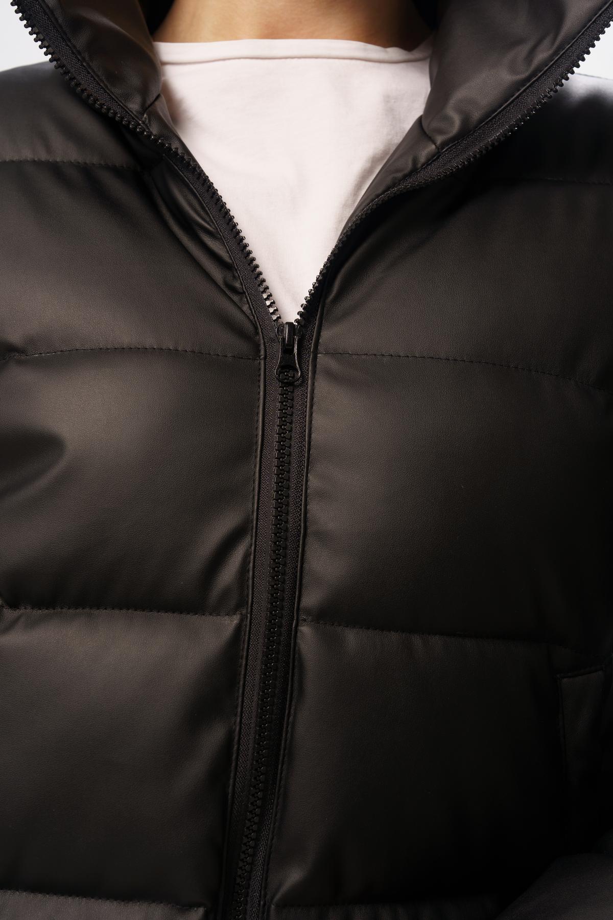 Куртка женская короткая Intruder Lolita весенне-осенняя M-L Черный (1614676979) - фото 8 Куртка женская короткая Intruder Lolita весенне-осенняя M-L Черный (1614676979) - фото 8