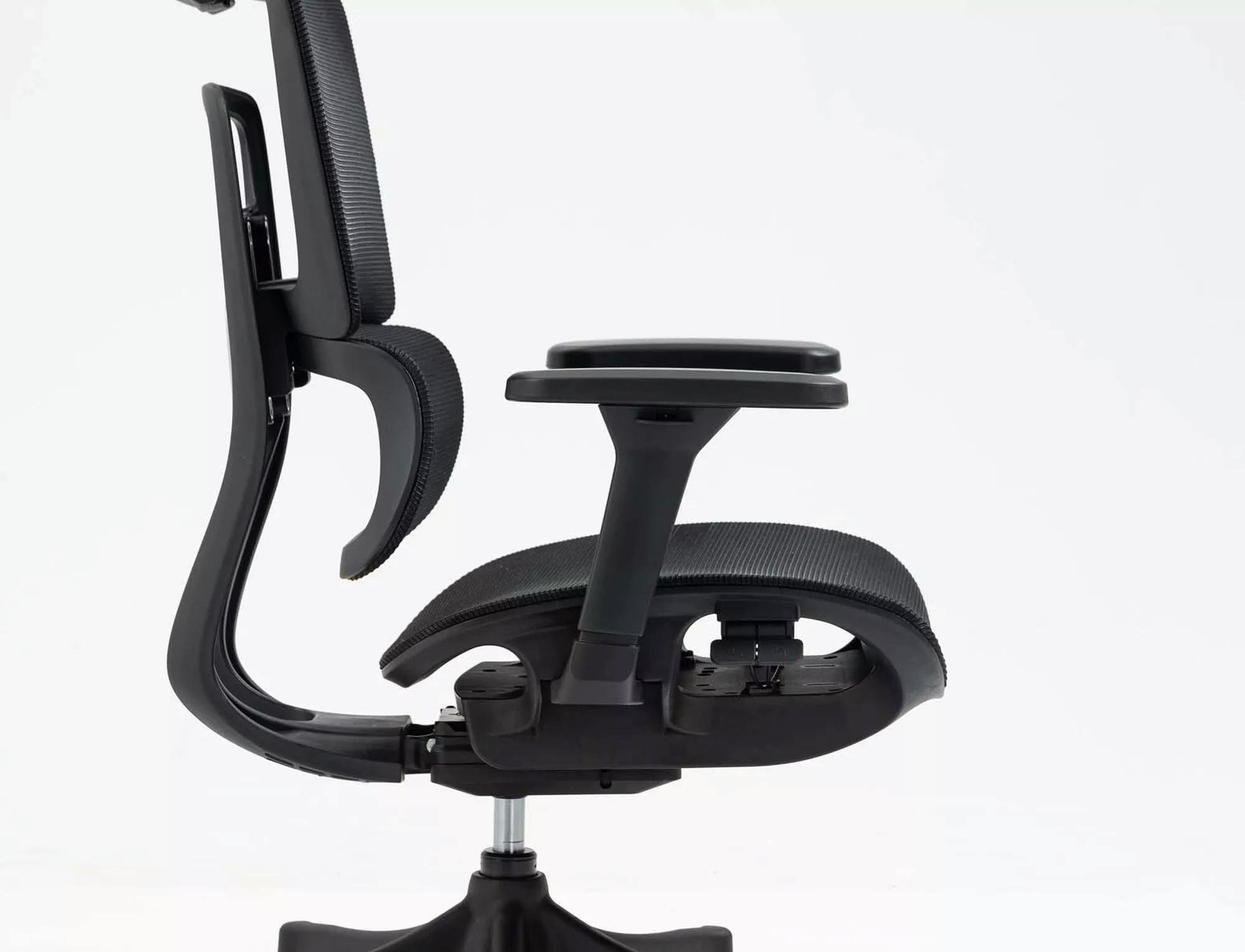 Кресло компьютерное Signal WINNER Черный (OBRWINNERC) - фото 12 Кресло компьютерное Signal WINNER Черный (OBRWINNERC) - фото 12