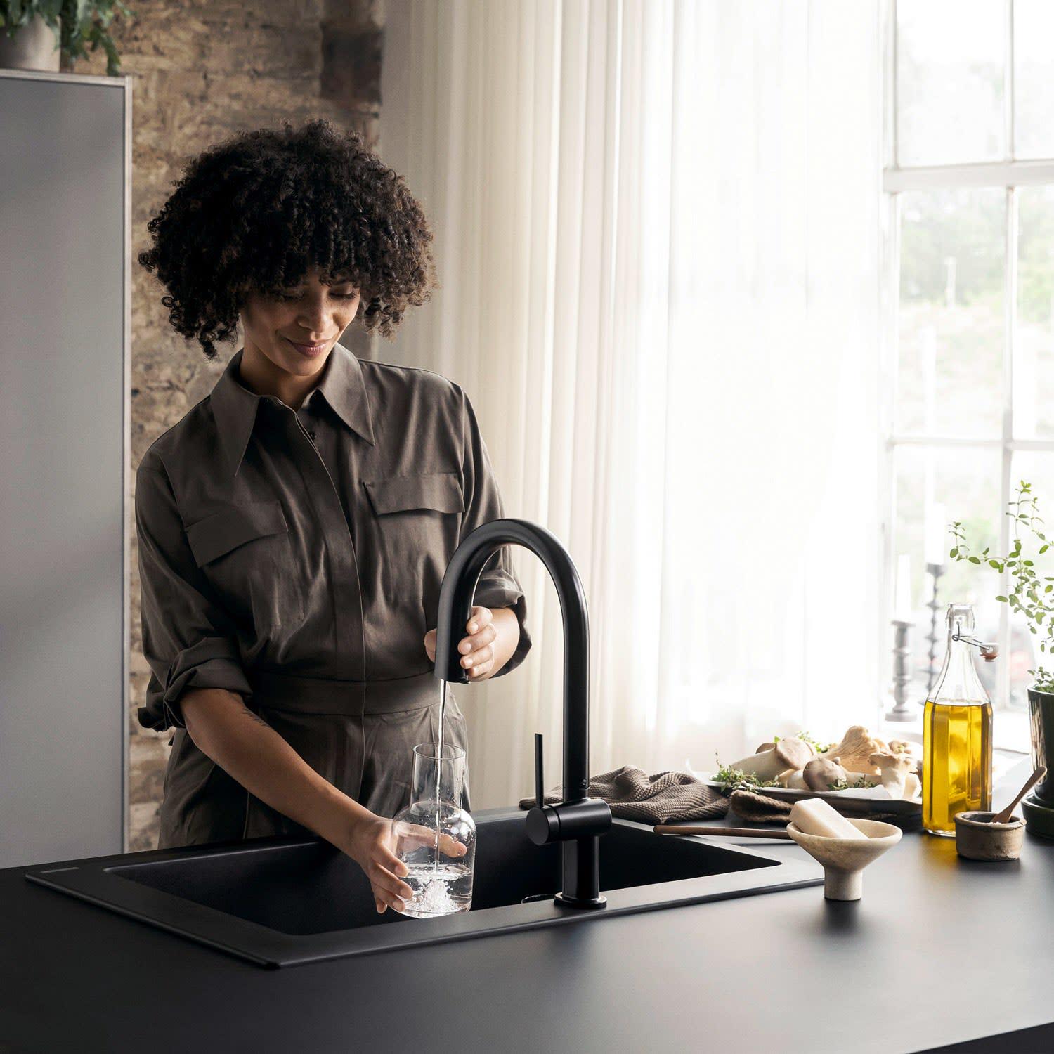 Змішувач для кухні Hansgrohe Aqittura M91 76801670 на дві води Чорний (148563) - фото 7