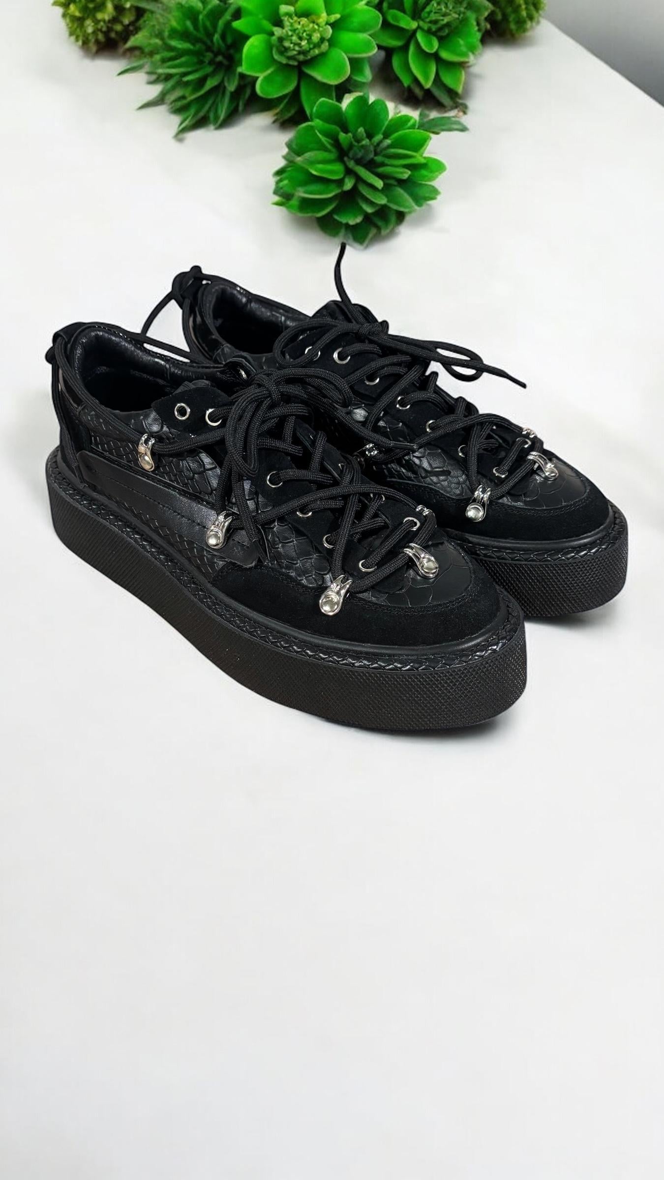 Кроссовки женские MARANDI из натуральной кожи и замши р. 38 Черный (Z-shn-38- Черный) Кроссовки женские MARANDI из натуральной кожи и замши р. 38 Черный (Z-shn-38- Черный)