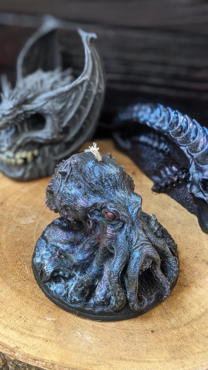 Свеча восковая Кракен