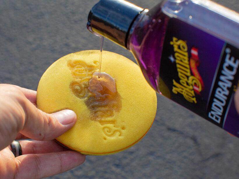 Гель для чорніння шин Meguiar's Endurance Tire Gel 473 мл (G7516) - фото 4 Гель для чорніння шин Meguiar's Endurance Tire Gel 473 мл (G7516) - фото 4