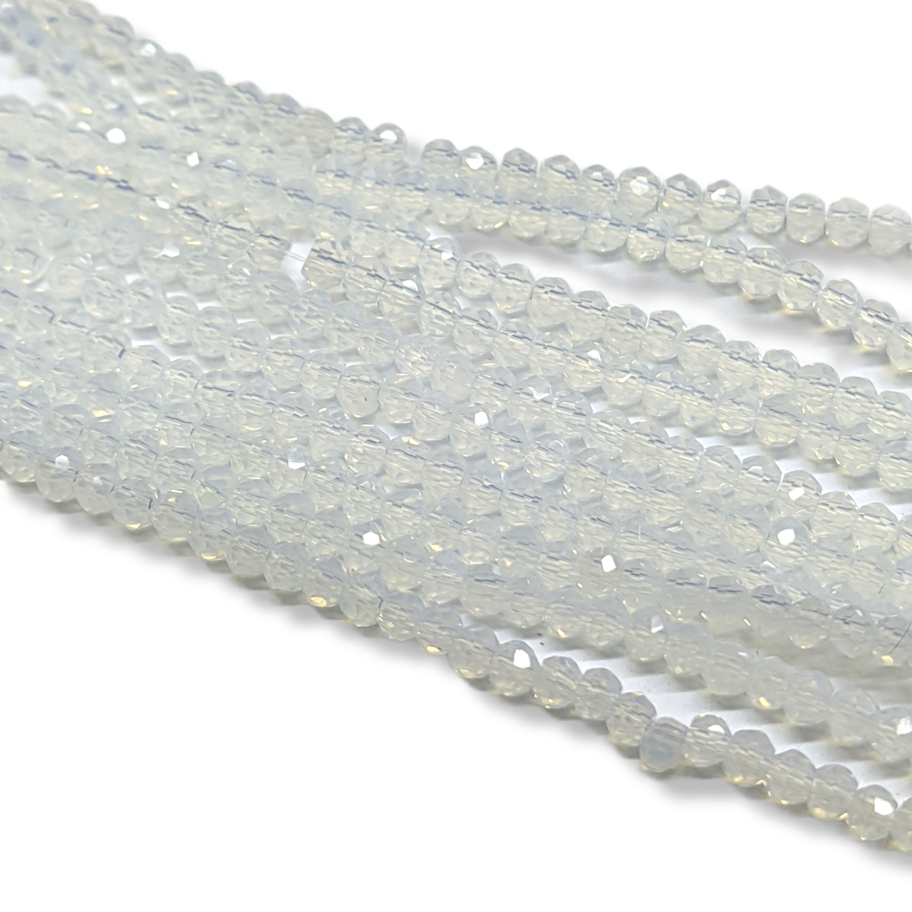 Бусины хрустальные на нитке в форме ронделя с огранкой 2.5х2 мм 170 шт. Лунный (БС0202а38) Бусины хрустальные на нитке в форме ронделя с огранкой 2.5х2 мм 170 шт. Лунный (БС0202а38)