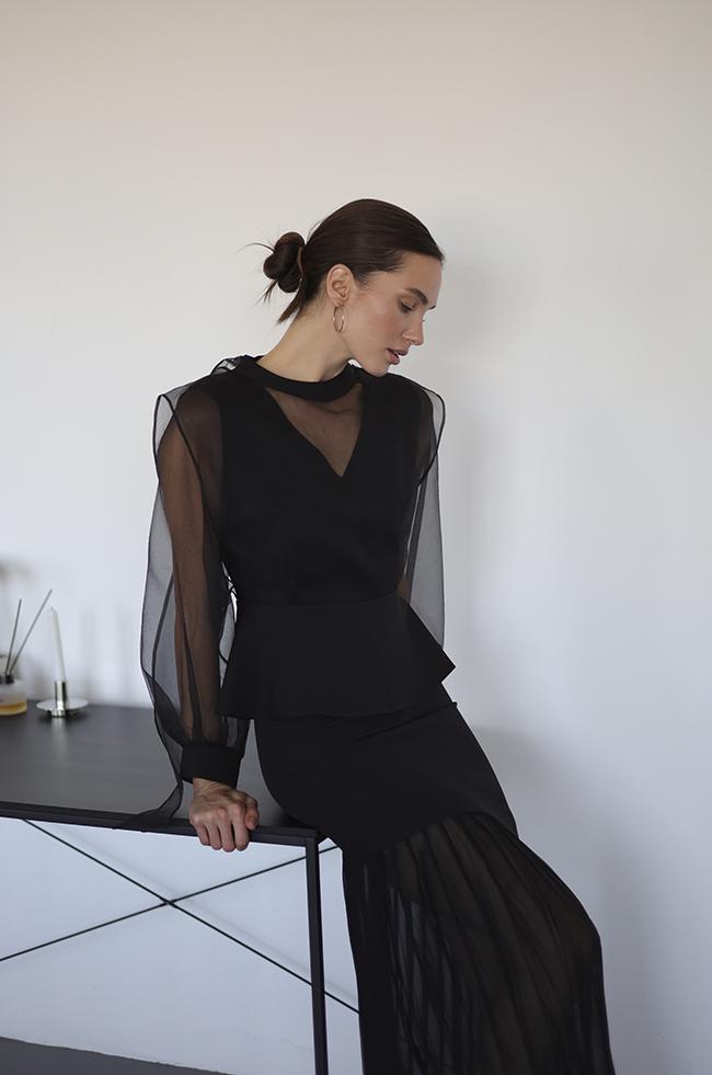 Блуза Lipar 2963 з баскою та бантом на спині р. 54 Чорний (16957450) - фото 3 Блуза Lipar 2963 з баскою та бантом на спині р. 54 Чорний (16957450) - фото 3