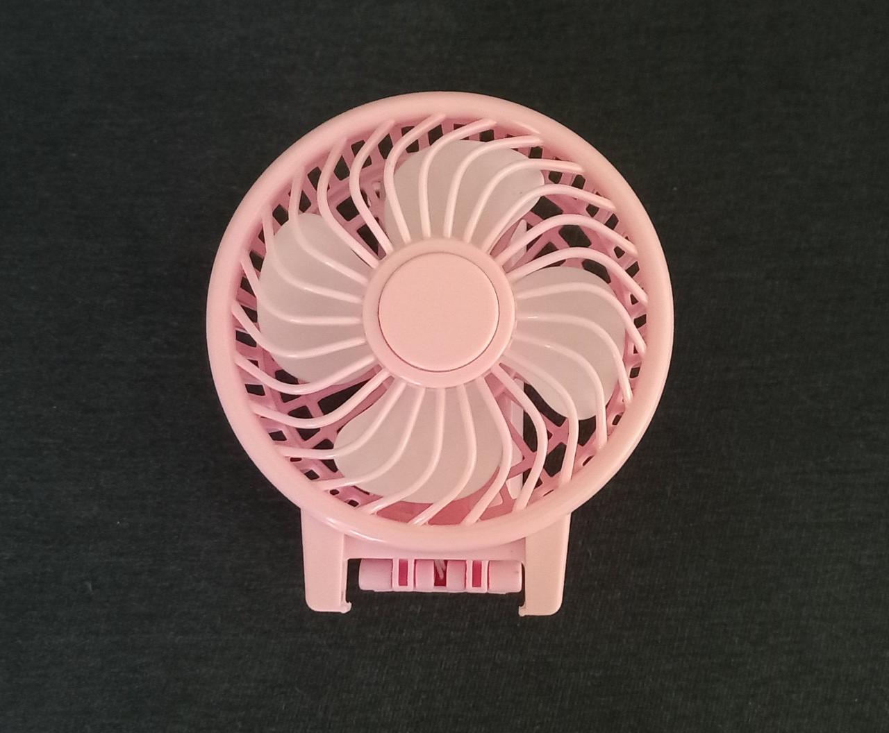 Вентилятор ручной TOYS на батарейках Розовый (2AQ2711) - фото 7 Вентилятор ручной TOYS на батарейках Розовый (2AQ2711) - фото 7