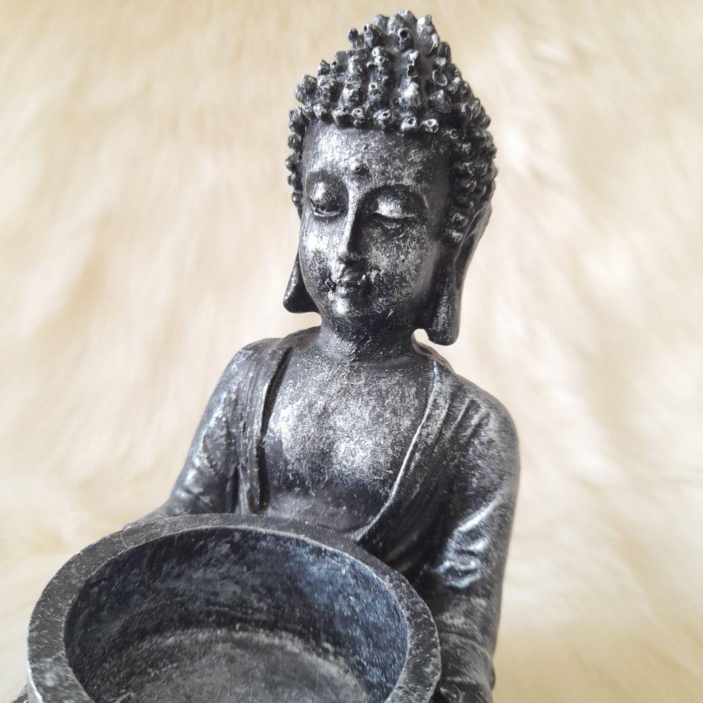 Підсвічник Гранд Презент Будда обіймає ПП702в 15х10х10 см Срібний - фото 4 Підсвічник Гранд Презент Будда обіймає ПП702в 15х10х10 см Срібний - фото 4