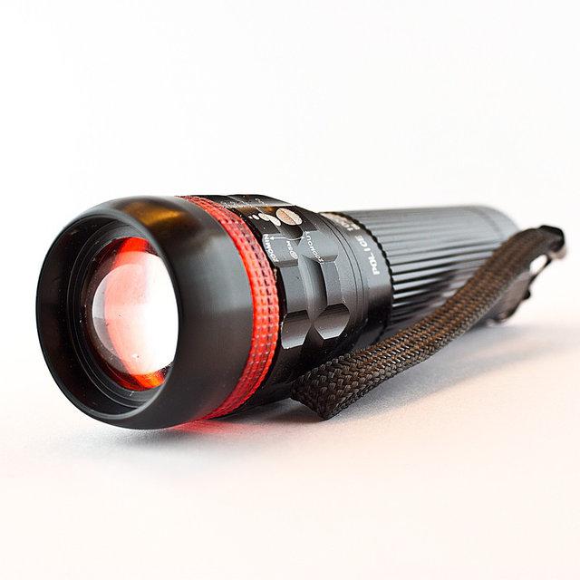 Фонарик с линзой BL-8417 (004179)