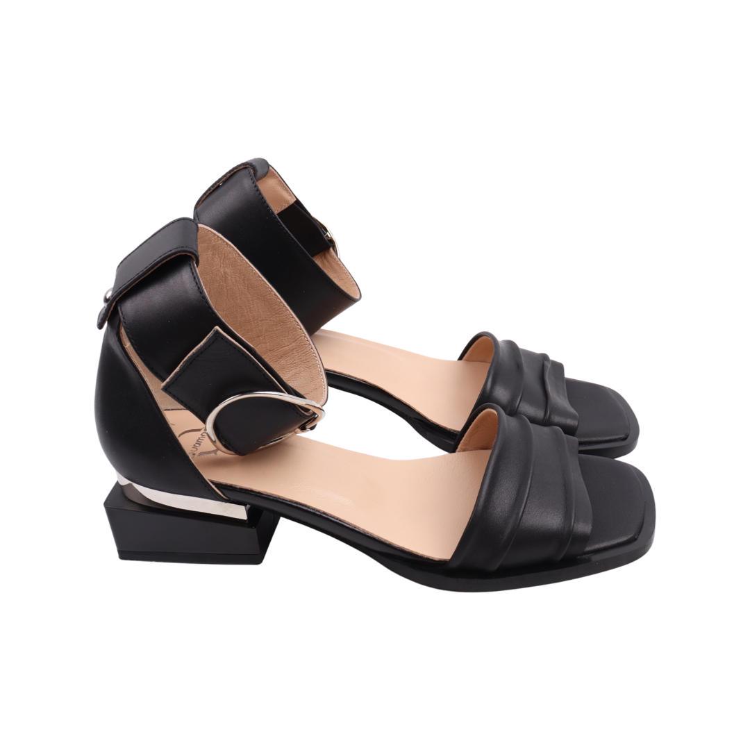 Босоножки женские Aquamarin из кожи р. 38 Черный (2155-22LBC)