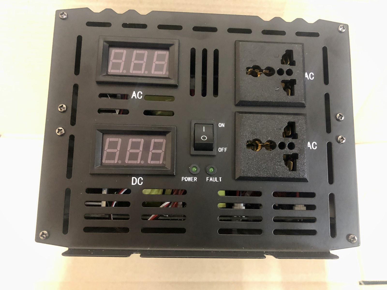 Автомобильный инвертор 12-220V 5000W - фото 3