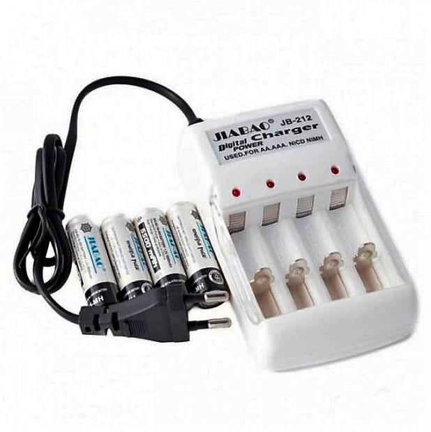 Зарядний пристрій Jiabao JB-212 + Акб 4xAAA 2500 mAh