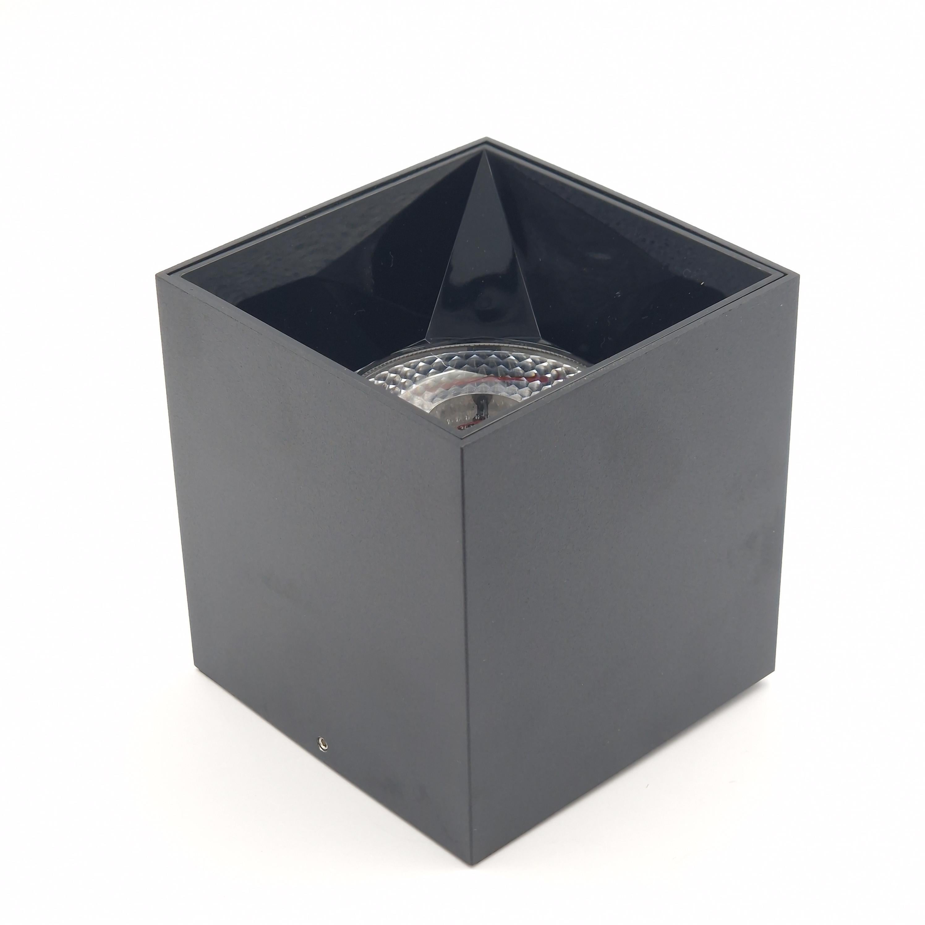 Светильник накладной Light Club 18 Вт 3000 К IP20 точечный Черный (LTR617CS-18-3-BK)