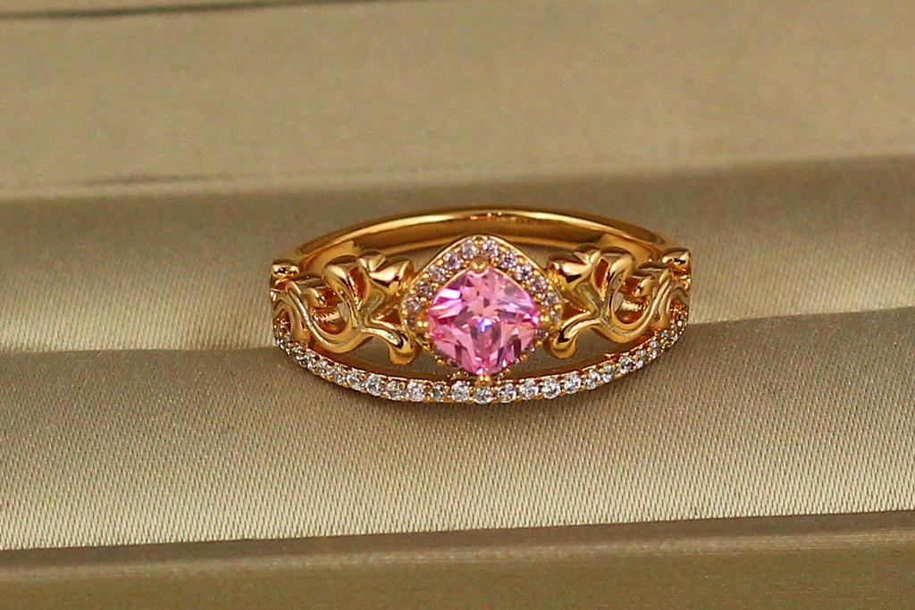 Кольцо Xuping Jewelry Венец с розовым камнем р. 18 Золотистый (1805755134)