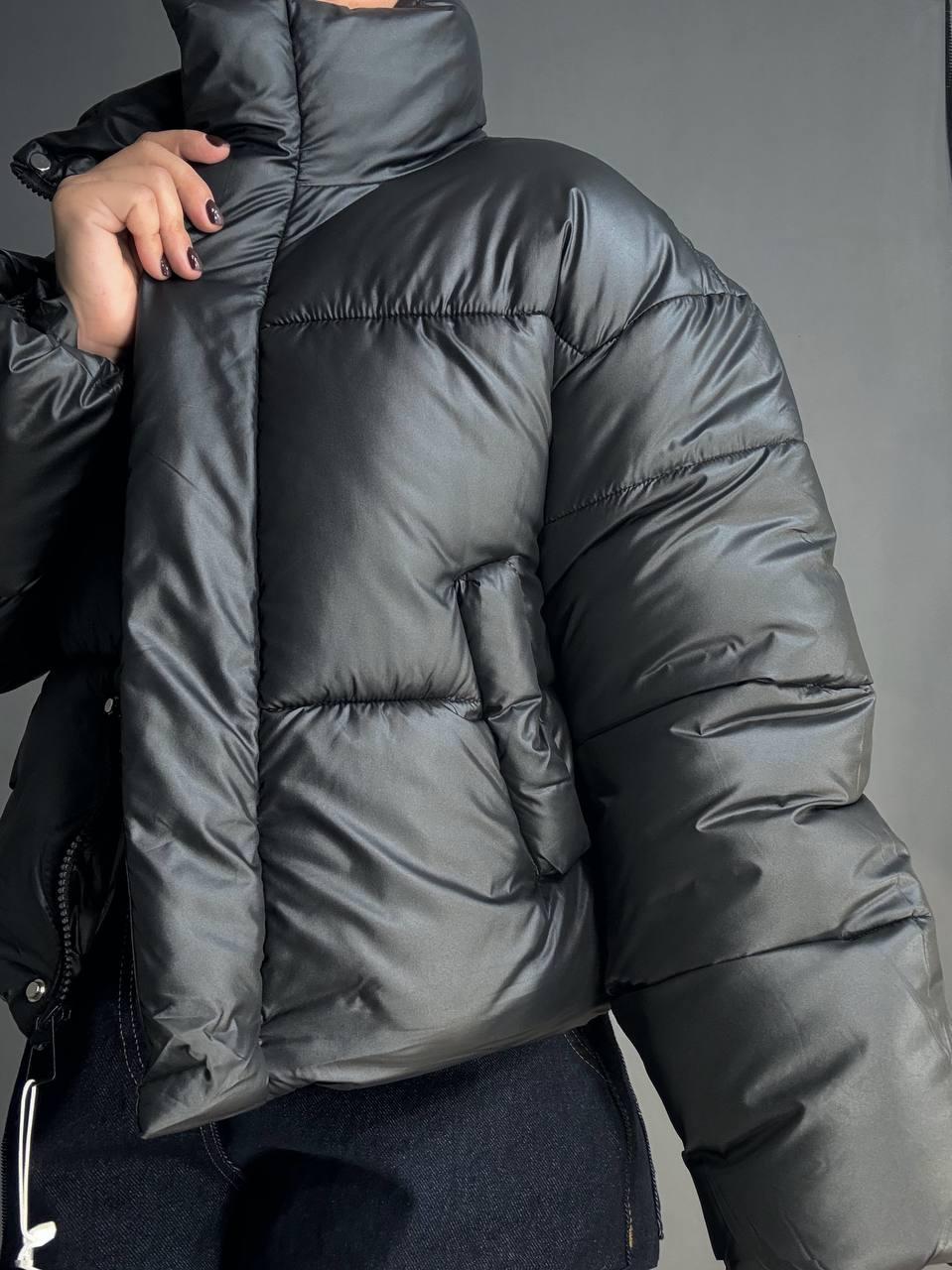 Куртка женская HAIZIYUAN 8606 короткая пуффер с воротником XL Черный (4791) - фото 6 Куртка женская HAIZIYUAN 8606 короткая пуффер с воротником XL Черный (4791) - фото 6