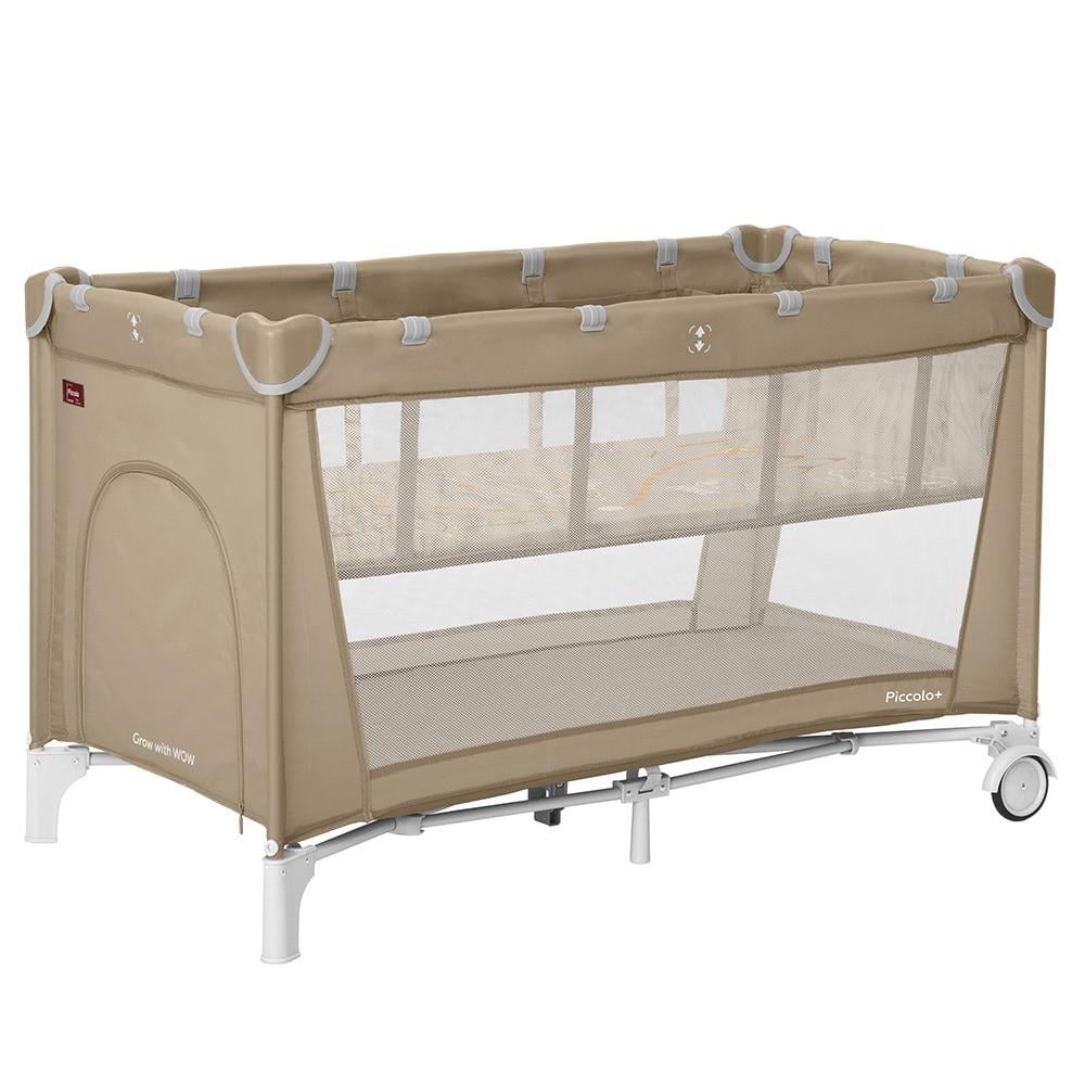 Манеж-кровать детская CARRELLO Piccolo+ CRL-18102 Sand Beige текстильный с матрасом и колесами 125х65х79 см Бежевый (150-7-CRL-18102 Sand Beige)