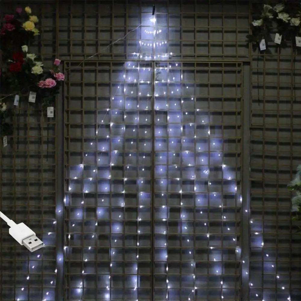 Гирлянда роса Конский хвост 10 нитей по 2 м 200 LED от USB 8 режимов Холодный белый Гирлянда роса Конский хвост 10 нитей по 2 м 200 LED от USB 8 режимов Холодный белый
