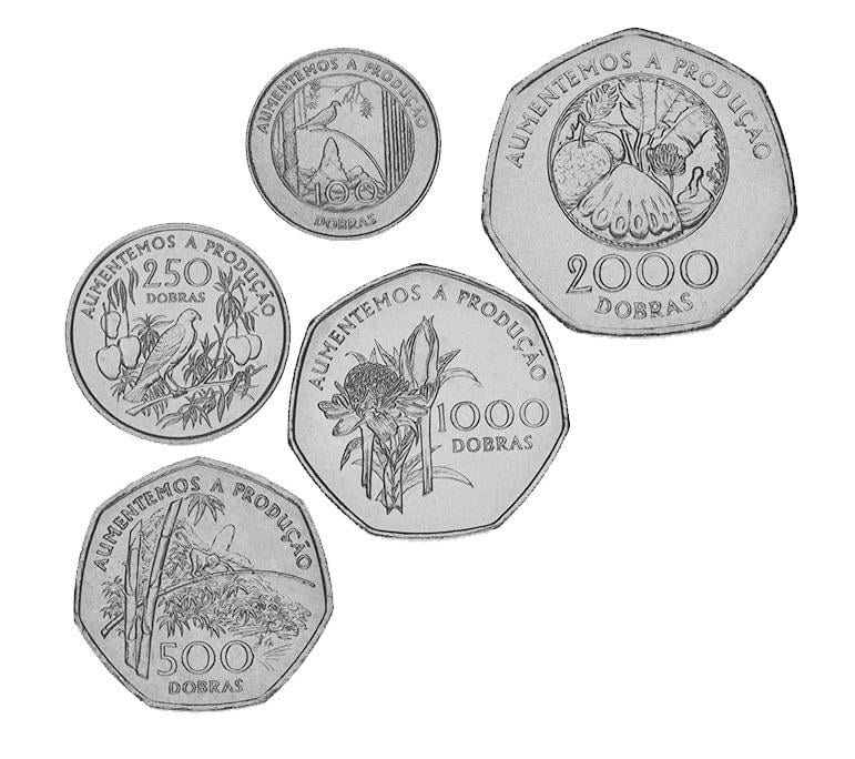 Коллекционные монеты Сан-Томе и Принсипи 5 шт. 1997 UNC 100/250/500/1000/2000 добра (М04390) Коллекционные монеты Сан-Томе и Принсипи 5 шт. 1997 UNC 100/250/500/1000/2000 добра (М04390)
