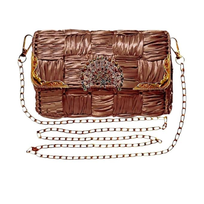 Набор для создания сумки из пластиковой канвы Декоративная брошь Павлин с нитками металлик Темно-серый (8219-48) - фото 3 Набор для создания сумки из пластиковой канвы Декоративная брошь Павлин с нитками металлик Темно-серый (8219-48) - фото 3