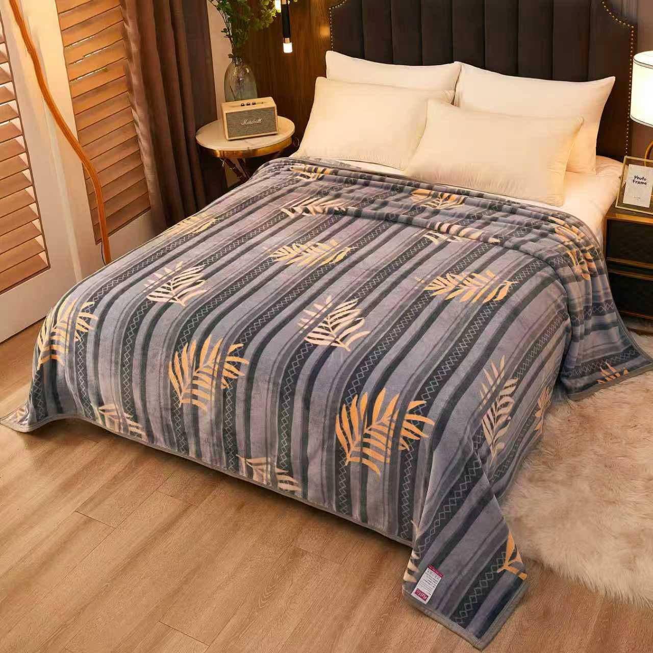 Плед-покрывало Mallory Home велюр 150x200 см Серый (7047-20)