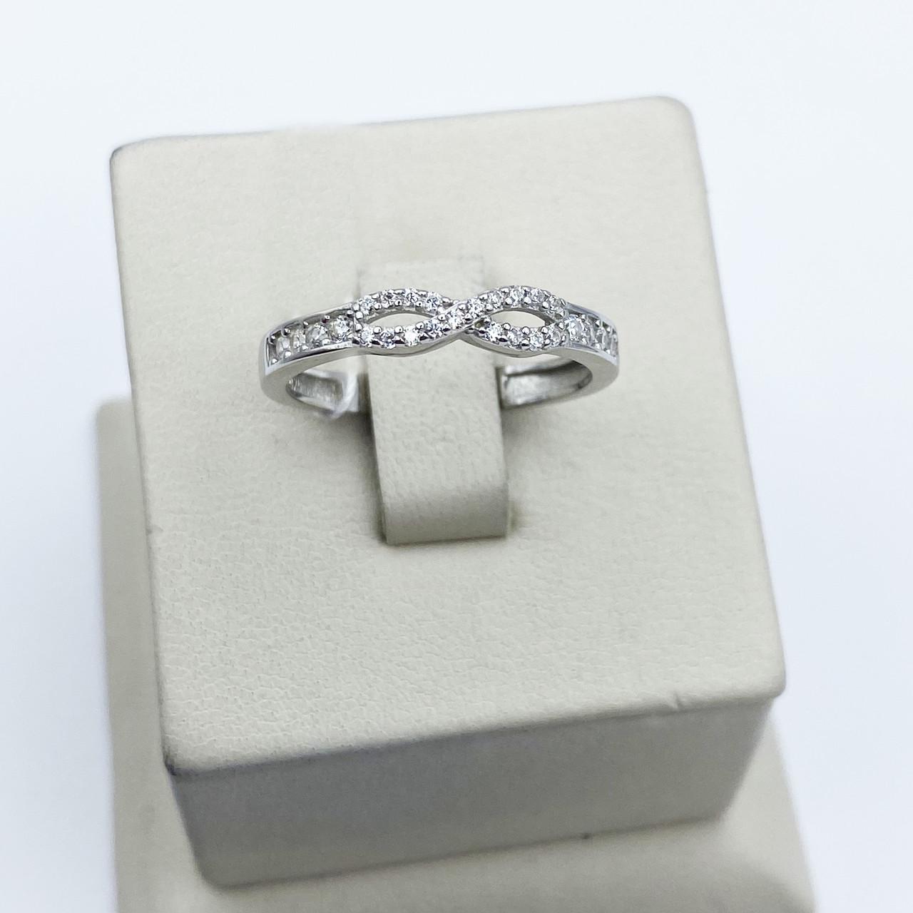 Кольцо серебряное Бесконечность с кубическим цирконием р. 19 1,74 г (2034045275)