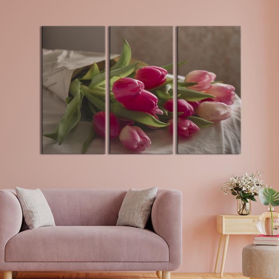 Картина на холсте триптих Изящный букет розовых тюльпанов 156x100 см (936-31)