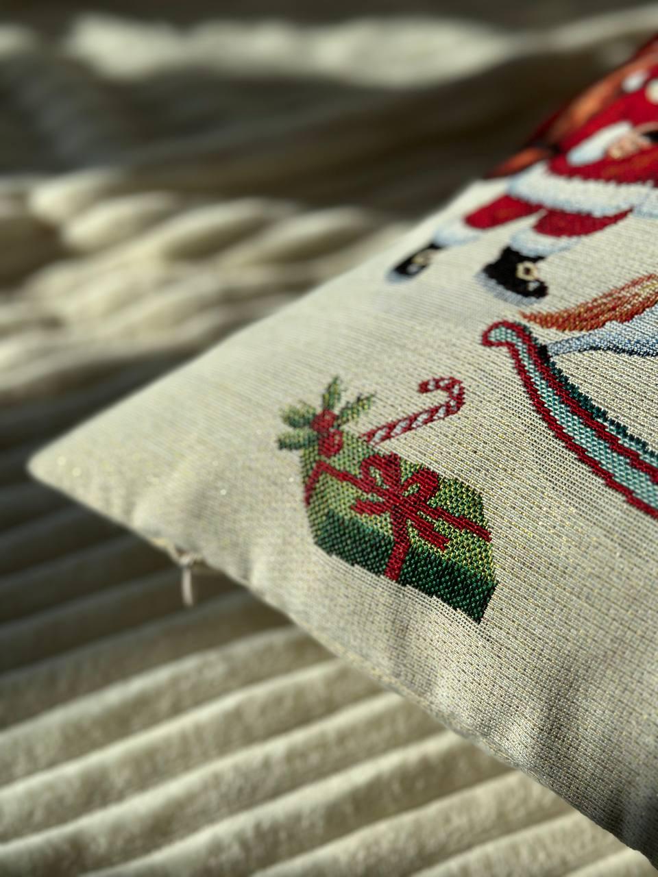 Наволочка новогодняя гобеленовая без наполнения 45х45 см (HOGAR-PC) - фото 7 Наволочка новогодняя гобеленовая без наполнения 45х45 см (HOGAR-PC) - фото 7