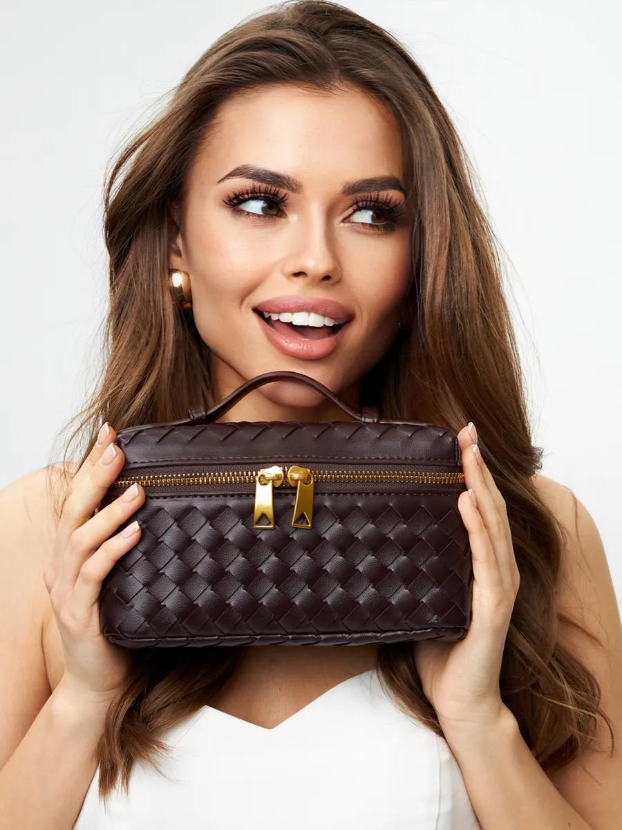 Женская сумка-косметичка Vanity Bag В2005 кросс-боди Темно-коричневый (27484570) - фото 4 Женская сумка-косметичка Vanity Bag В2005 кросс-боди Темно-коричневый (27484570) - фото 4
