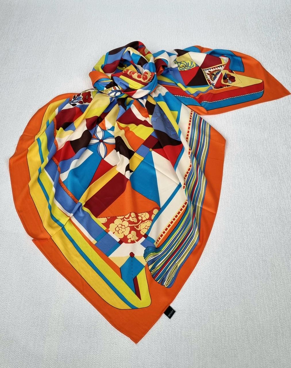 Платок женский шелковый Геометрическое переплетение 130х130 см Разноцветный