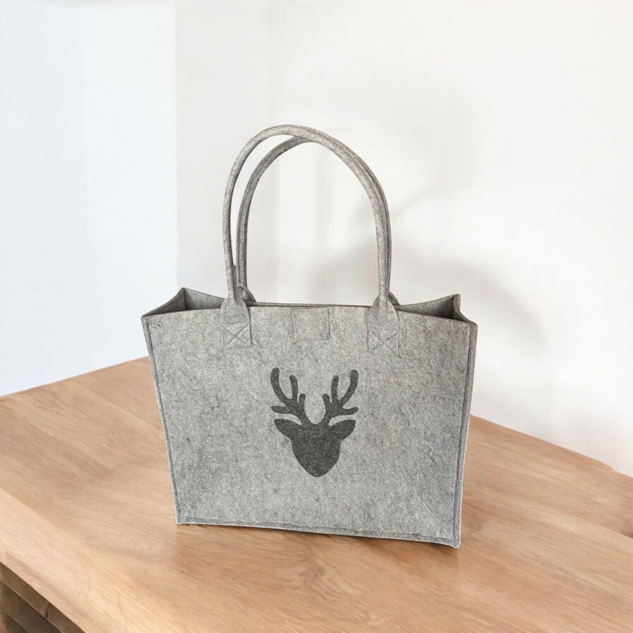 Шоппер из войлока HPI с ручками на кнопке универсальный Светло-серый (22922137) - фото 8 Шоппер из войлока HPI с ручками на кнопке универсальный Светло-серый (22922137) - фото 8