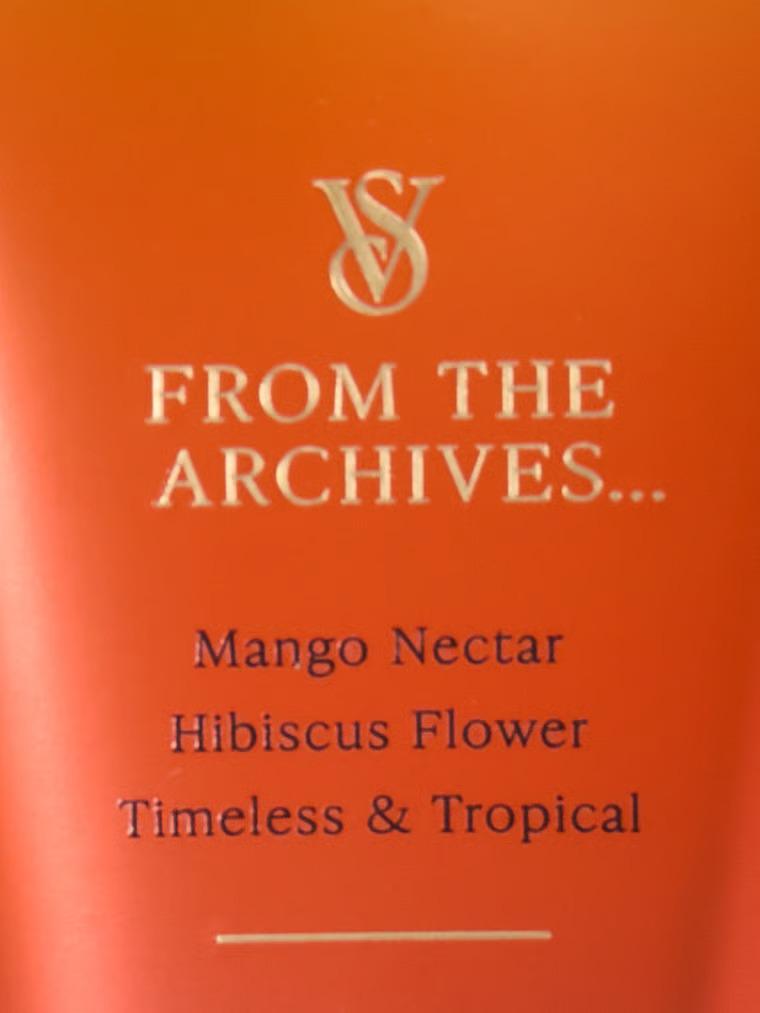 Лосьйон для тіла Victoria's Secret Mango Temptation Fragrance Lotion 236 мл (26971707) - фото 2 Лосьйон для тіла Victoria's Secret Mango Temptation Fragrance Lotion 236 мл (26971707) - фото 2