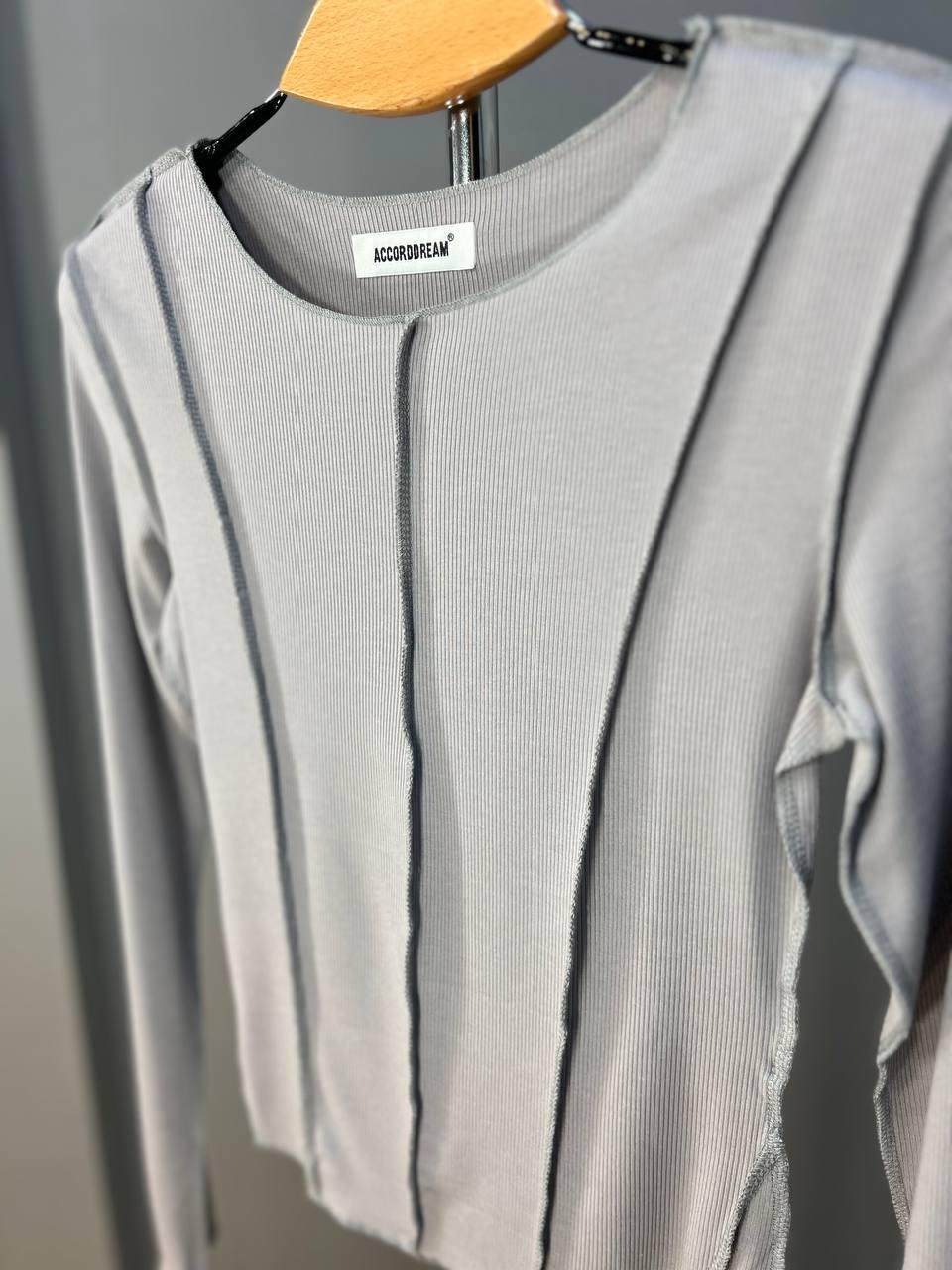 Реглан жіночий ACCORDDREAM 20530 лонгслів вивернуті шви рубчик OS Сірий (1338) - фото 4 Реглан жіночий ACCORDDREAM 20530 лонгслів вивернуті шви рубчик OS Сірий (1338) - фото 4