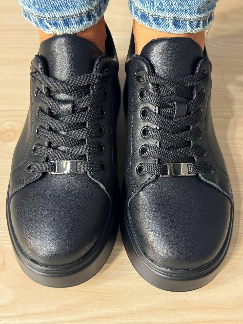 Кеди жіночі Hengji 537-5 шкіряні на платформі р. 38 24,5 см Чорний - фото 9 Кеди жіночі Hengji 537-5 шкіряні на платформі р. 38 24,5 см Чорний - фото 9