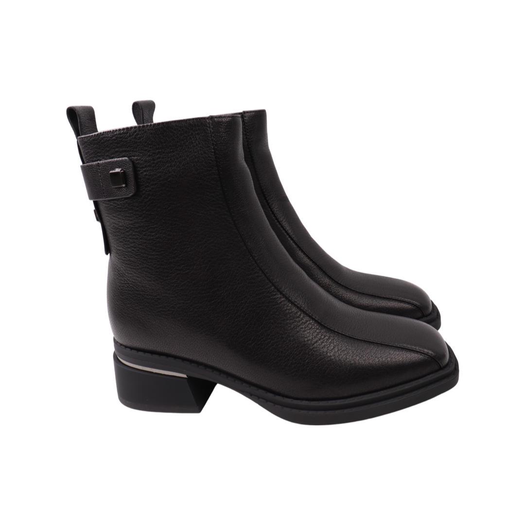 Ботильоны женские Molka из кожи р. 40 Черный (168-22ZHC)