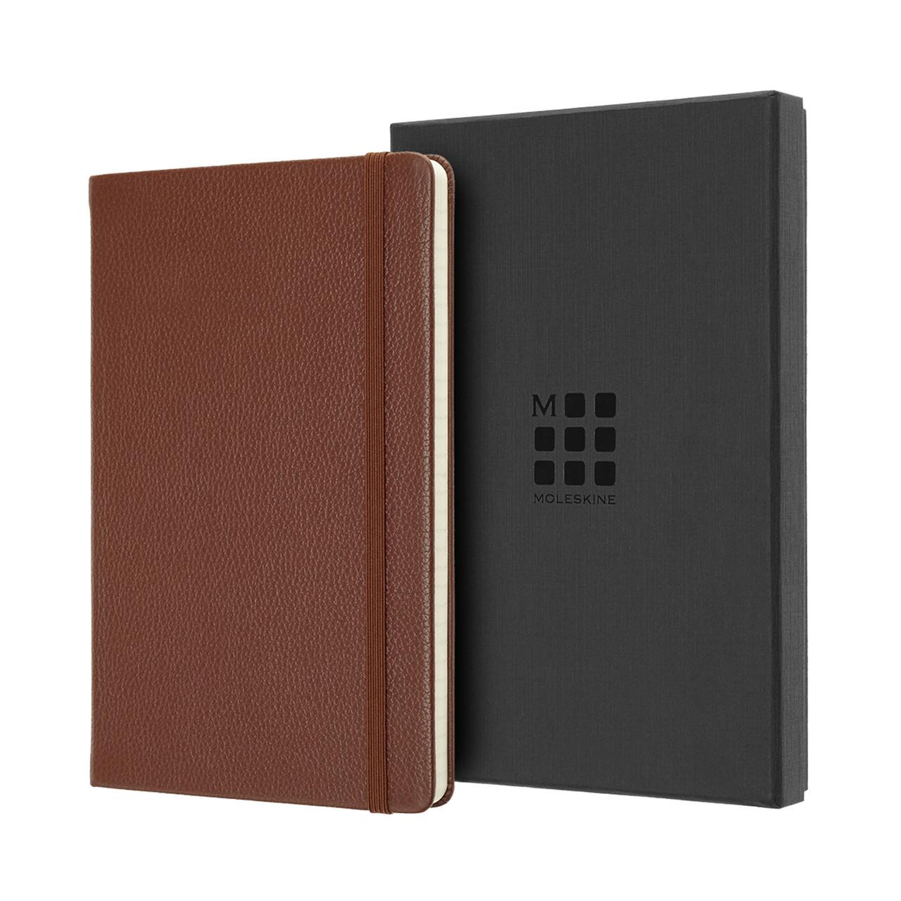 Блокнот Moleskine Limited Leather середній 13х21 см 240 сторінок в лінійку з боксом Коричневий