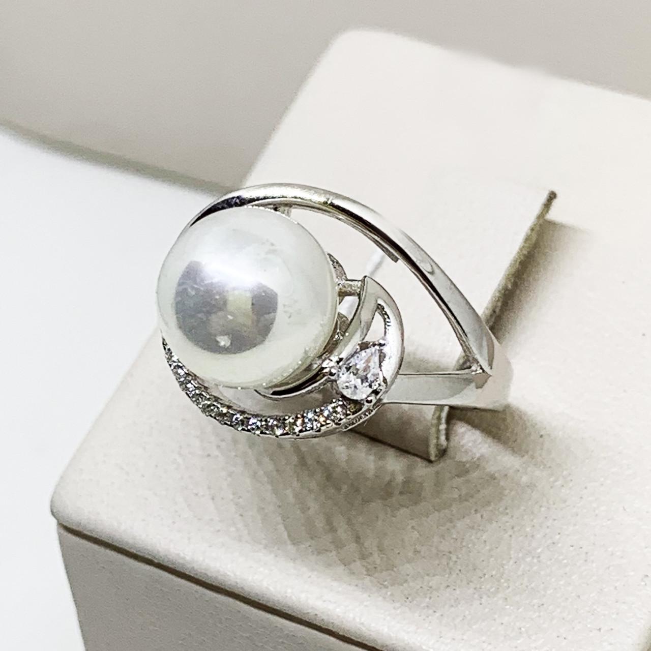 Кольцо серебряное с жемчугом и кубическим цирконием р. 17 4,43 г (1688003726)
