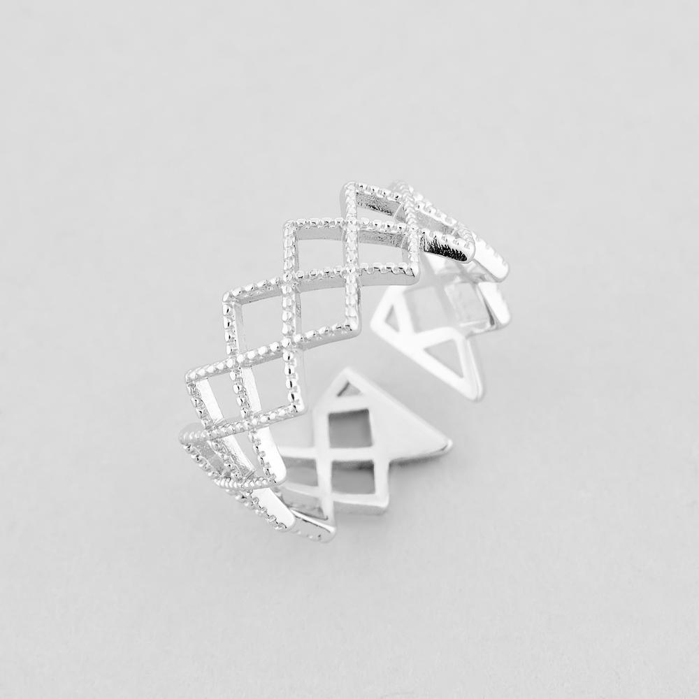 Серебряное кольцо Minimal Мотив р. 17 (9167)