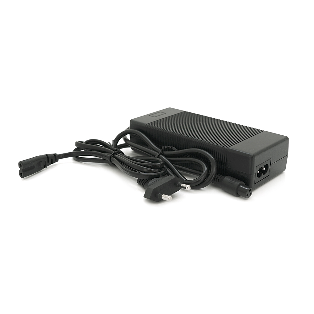 Зарядное устройство для электросамоката VOLTRONIC 63V 1A (26483646)