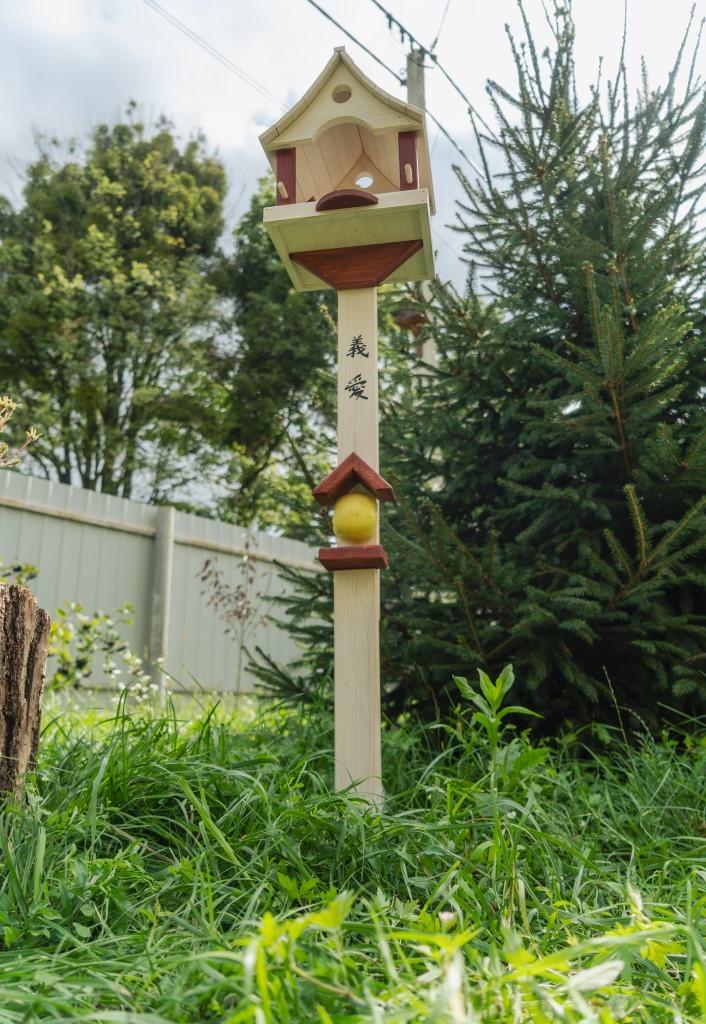 Кормушка для птиц и белок Сакура 28×27×32 см на ножке 135 см Белый - фото 5 Кормушка для птиц и белок Сакура 28×27×32 см на ножке 135 см Белый - фото 5