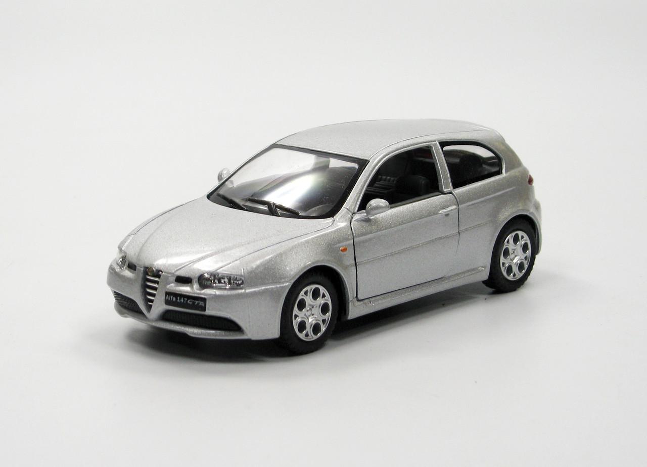 Машина металлическая KT5085W Alfa 147 GTA (KT5085W)