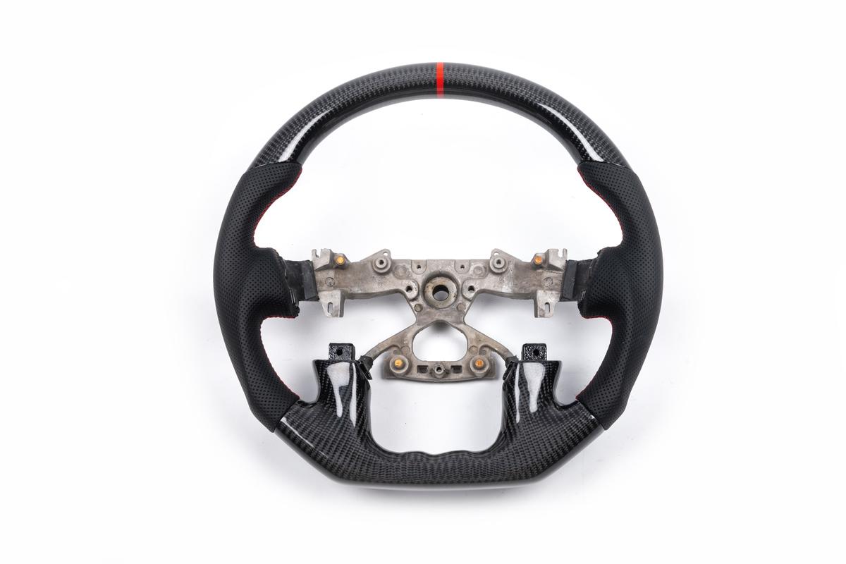 Руль карбоновый для Nissan Patrol Y62 2010-2024 гг. (74213)