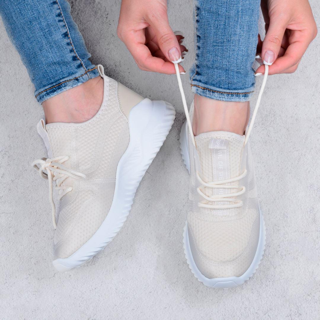 Кроссовки женские Fashion 332653 р. 39 24 см