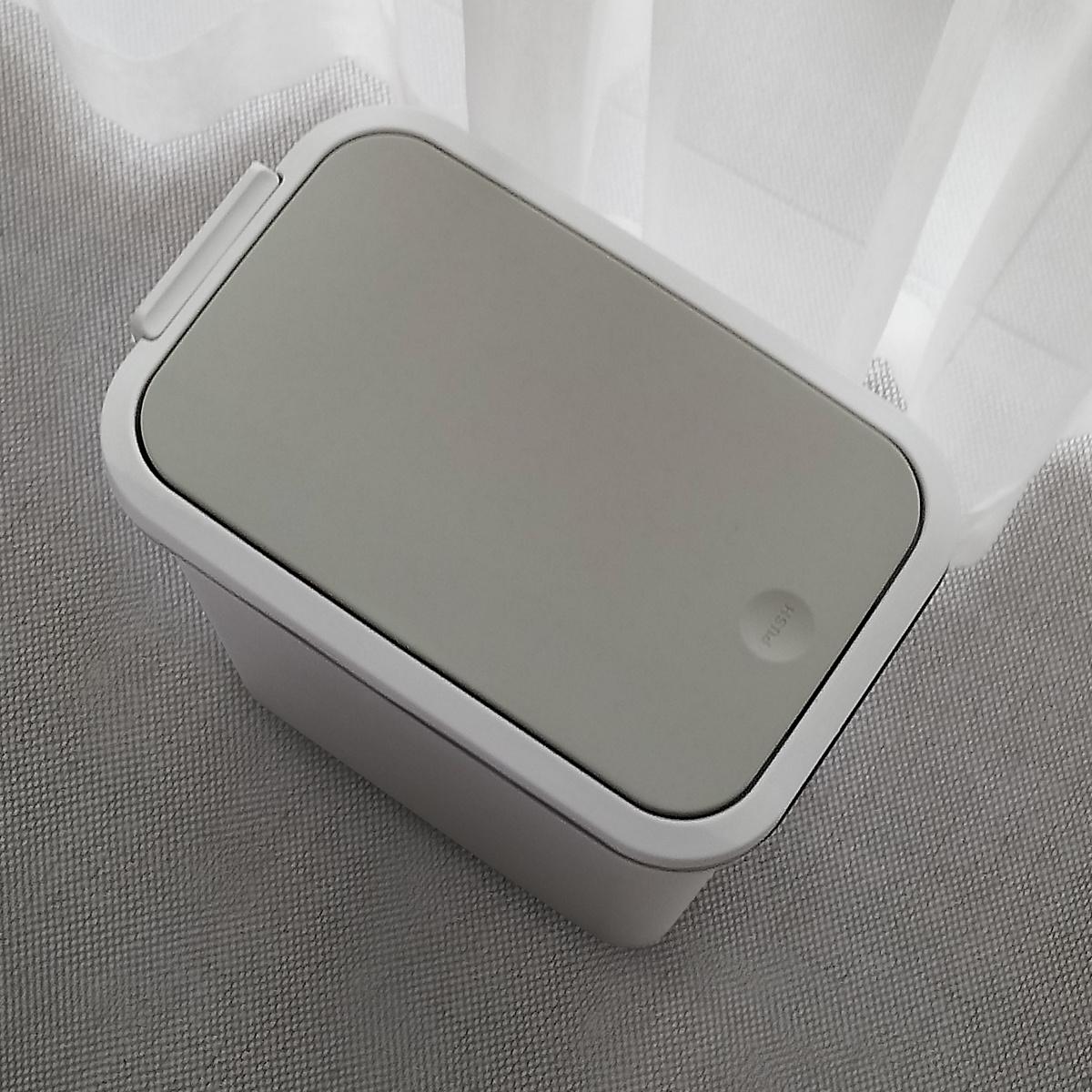 Ведро для мусора MVM BIN-04 10L GRAY с крышкой 10 л Серый (211356) - фото 8 Ведро для мусора MVM BIN-04 10L GRAY с крышкой 10 л Серый (211356) - фото 8