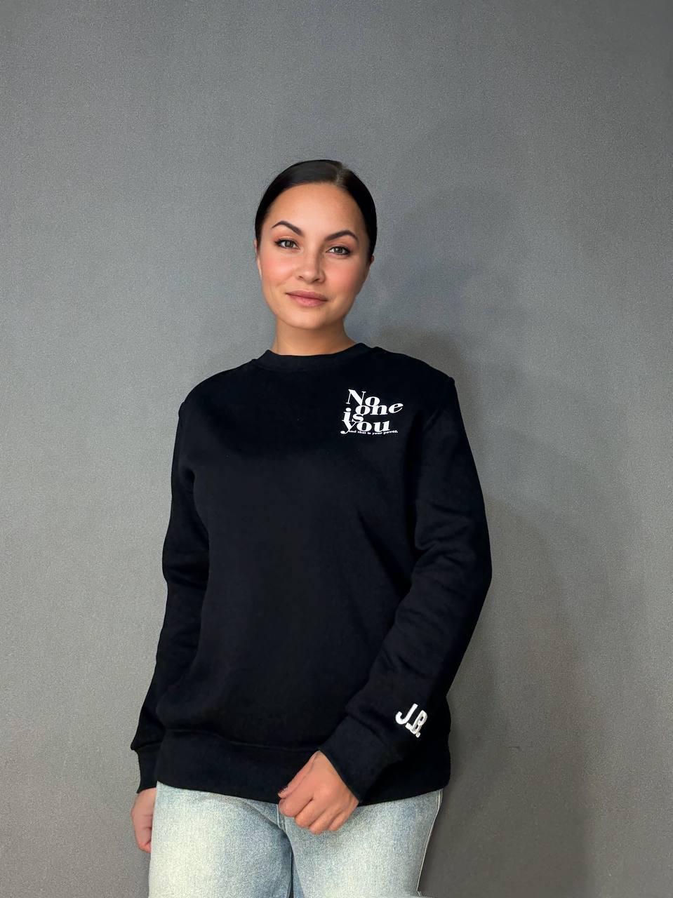 Свитшот женский PEPPER MINT 23-18 NO ONE IS YOU флис утепленный по фигуре L Черный (1125) Свитшот женский PEPPER MINT 23-18 NO ONE IS YOU флис утепленный по фигуре L Черный (1125)