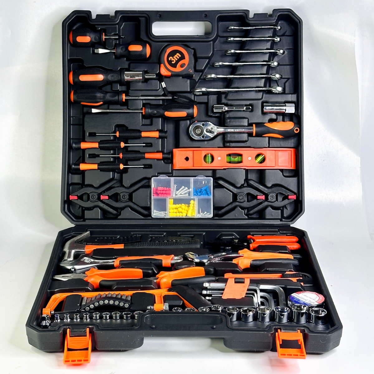 Набор инструментов 157 предметов в пластиковом кейсе (AND-157PC) Набор инструментов 157 предметов в пластиковом кейсе (AND-157PC)