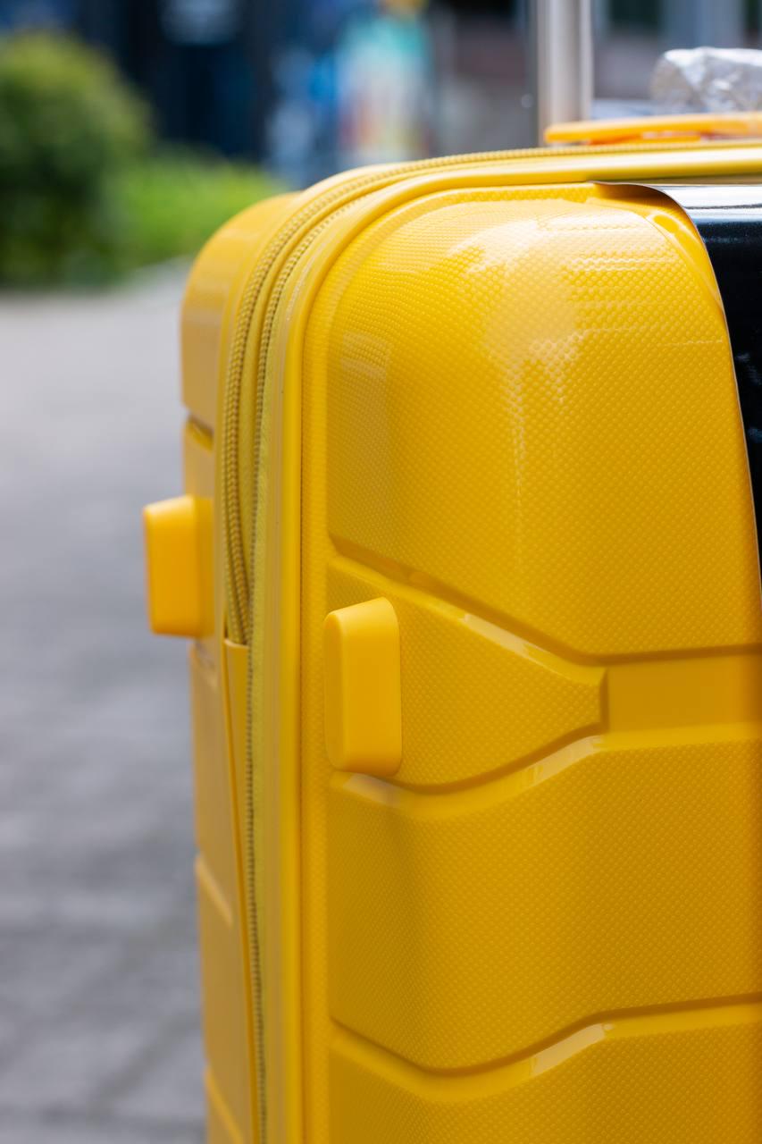 Чемодан пластиковый Nuri 1908 S Желтый (11823698) - фото 4